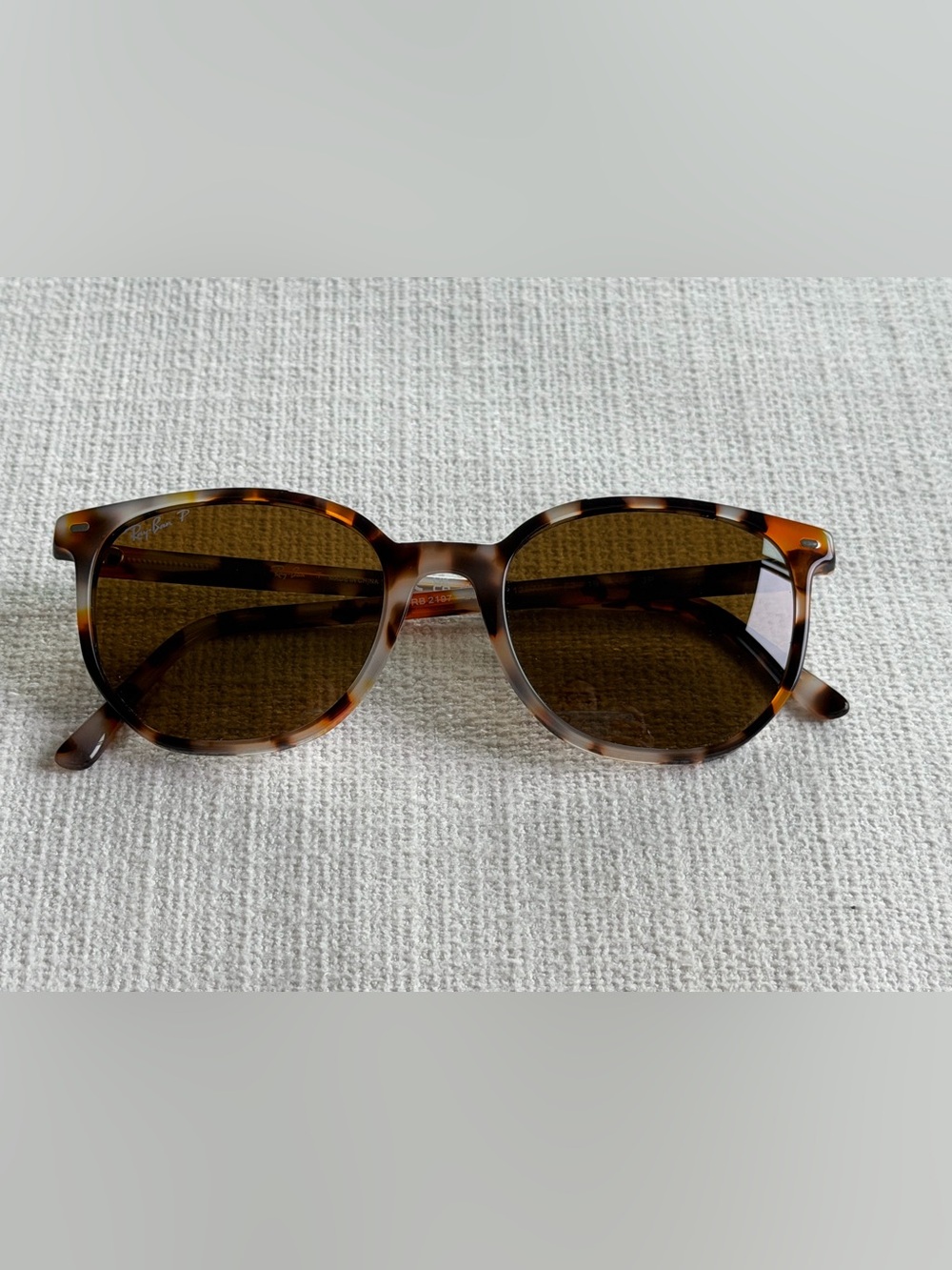 NWOT Ray-Ban Elliot Tortoiseshell Round Sunglasses - Brown Lenses